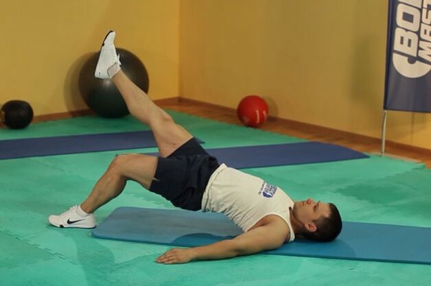 Cvičenie „Gluteálny most“ na reguláciu potencie u muža